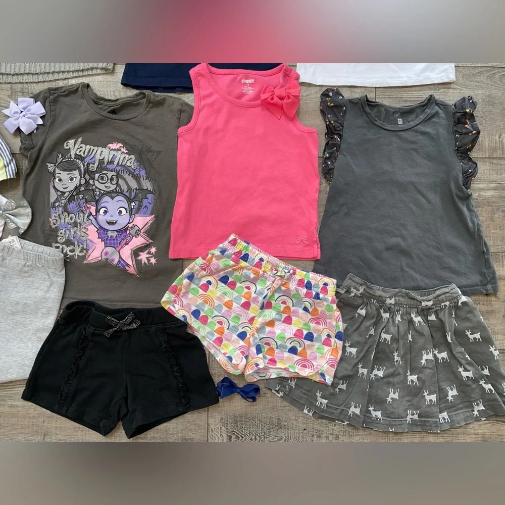 Girl’s Gap Gymboree Nike Shirts Tanks Skirts Shorts Capri Bows Bundle Lot Size 5
